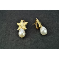 Pendientes de perla con estrella de mar chapada en oro - Nubey Joya